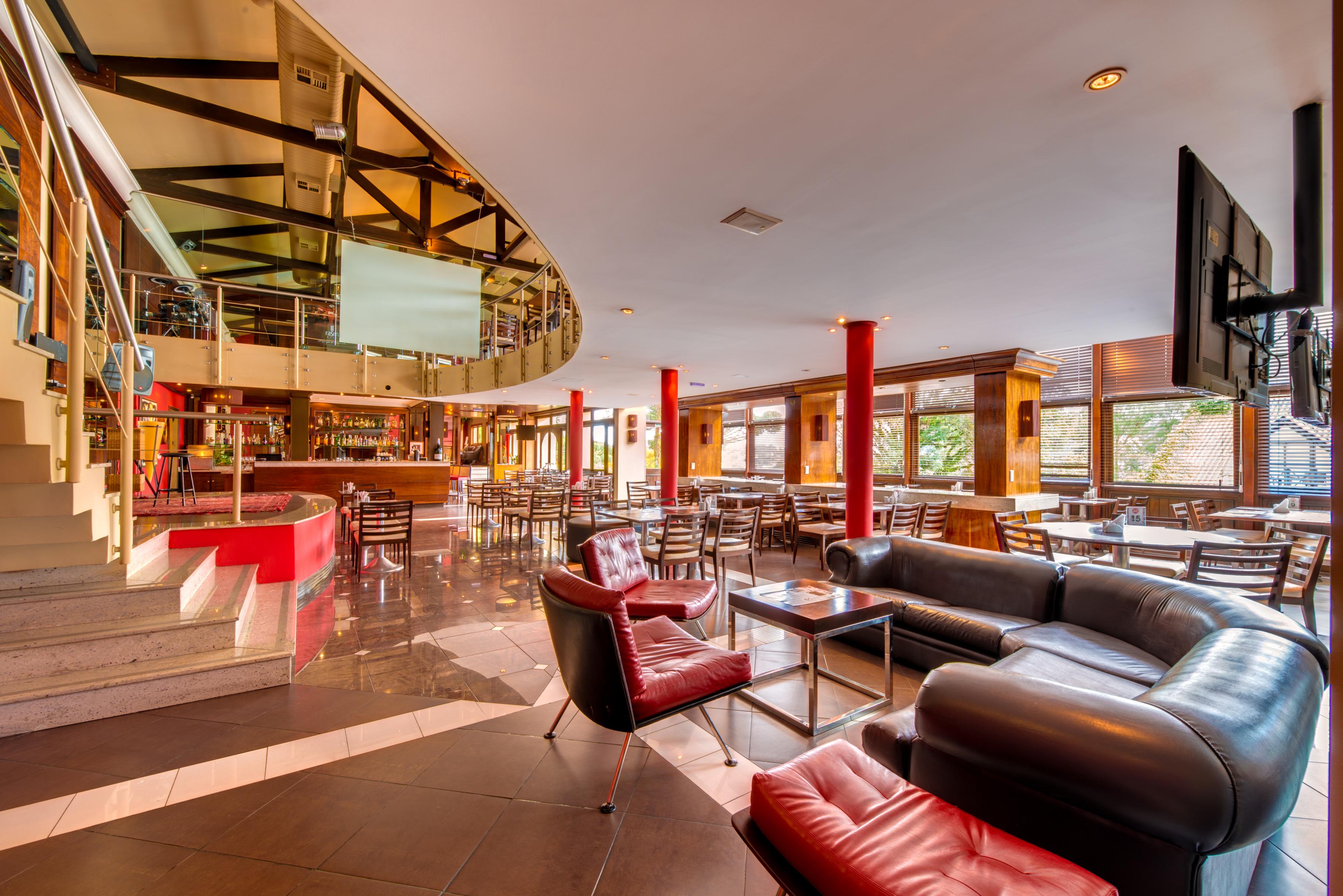 Wish Serrano Resort Gramado Zewnętrze zdjęcie The interior of the hotel